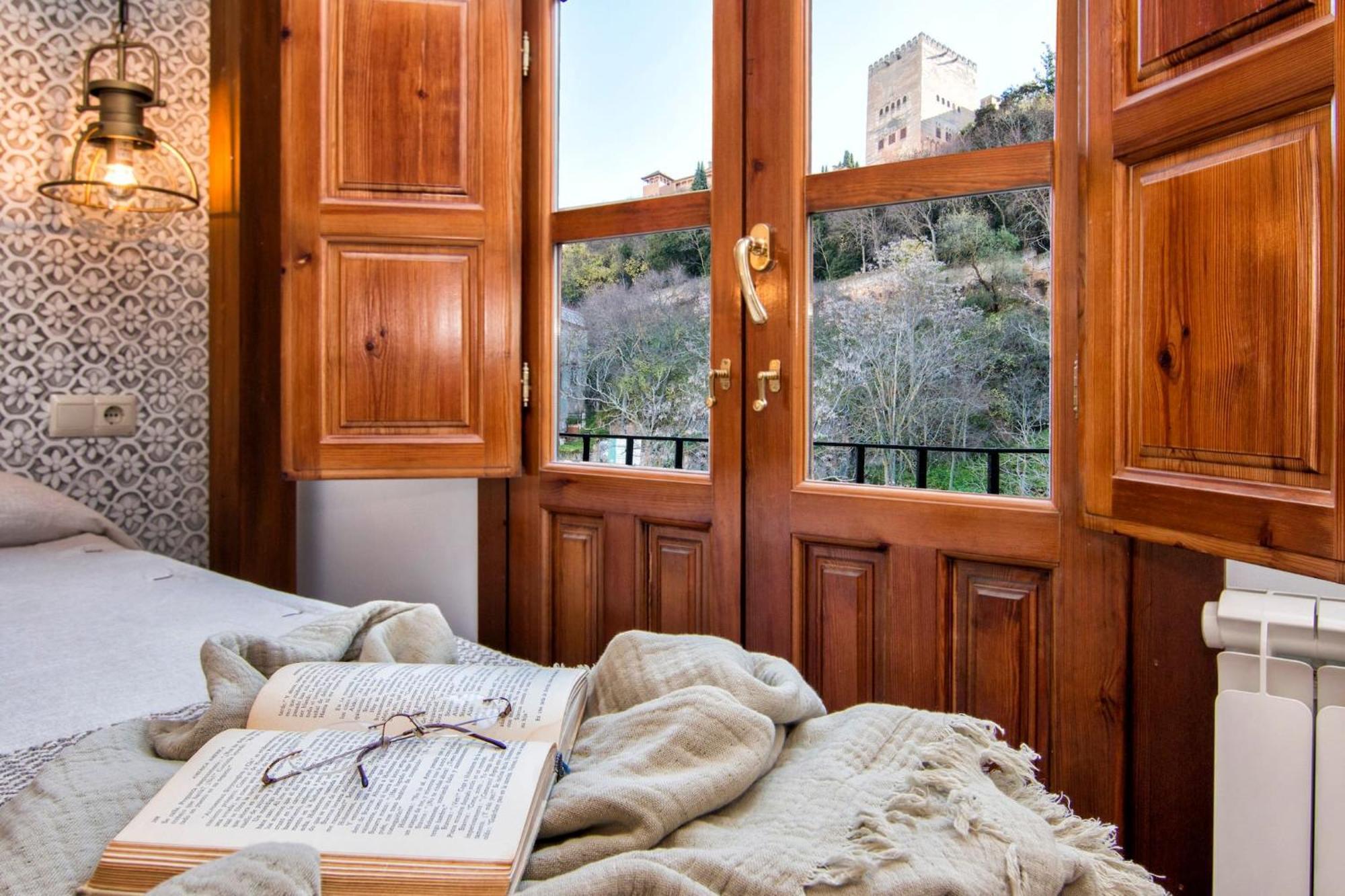Luxury Alhambra Hideaway *