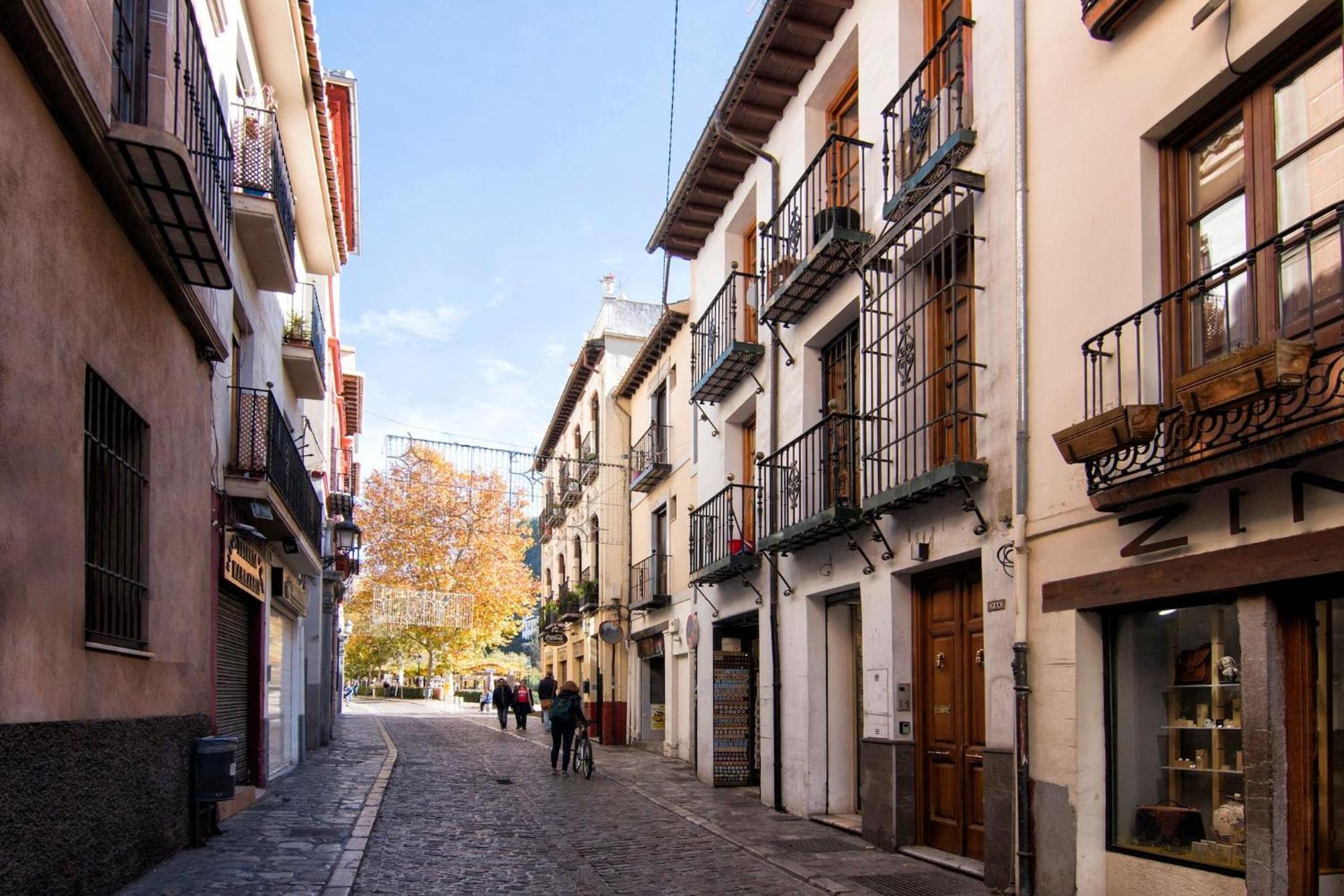 Luxury Alhambra Hideaway *